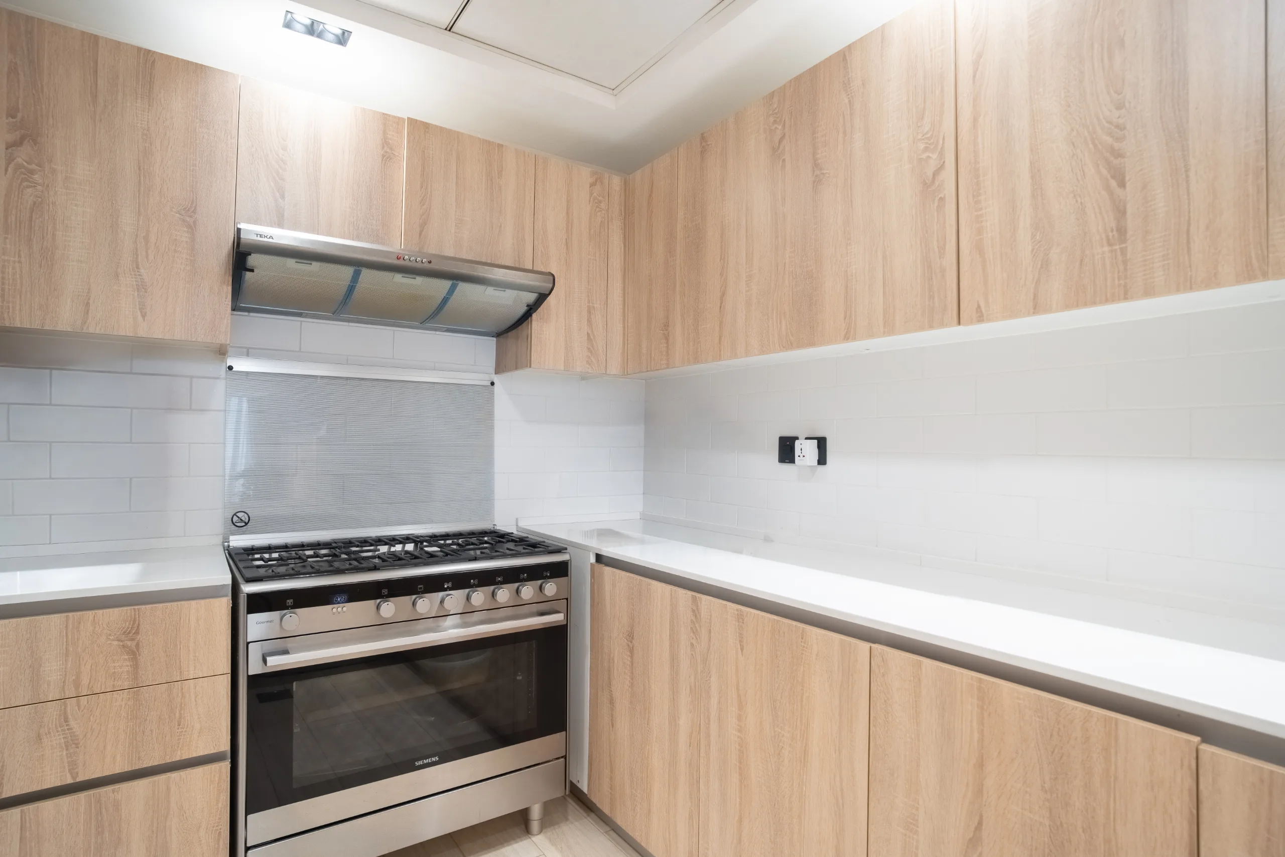 JVT Home — Kitchen Stove